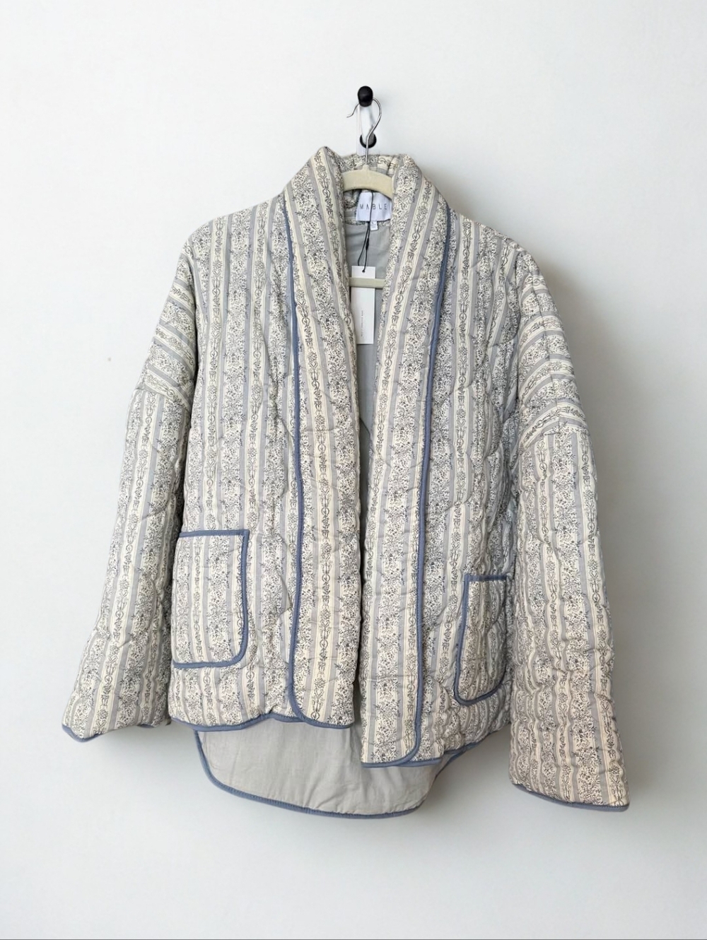 19. Quilted Shawl Collar Jacket in Light Gray Floral